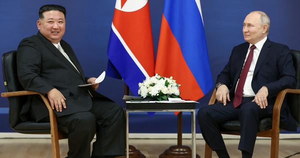 Top Russian, North Korean diplomats discuss exchanges in economy